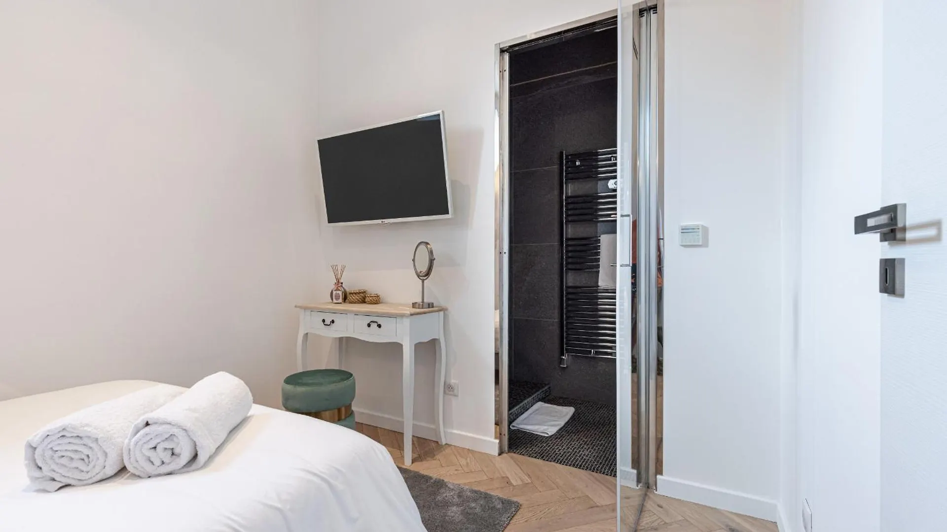 4 France - Magnifique 2P - Carre D Or - Clim Apartment Nice